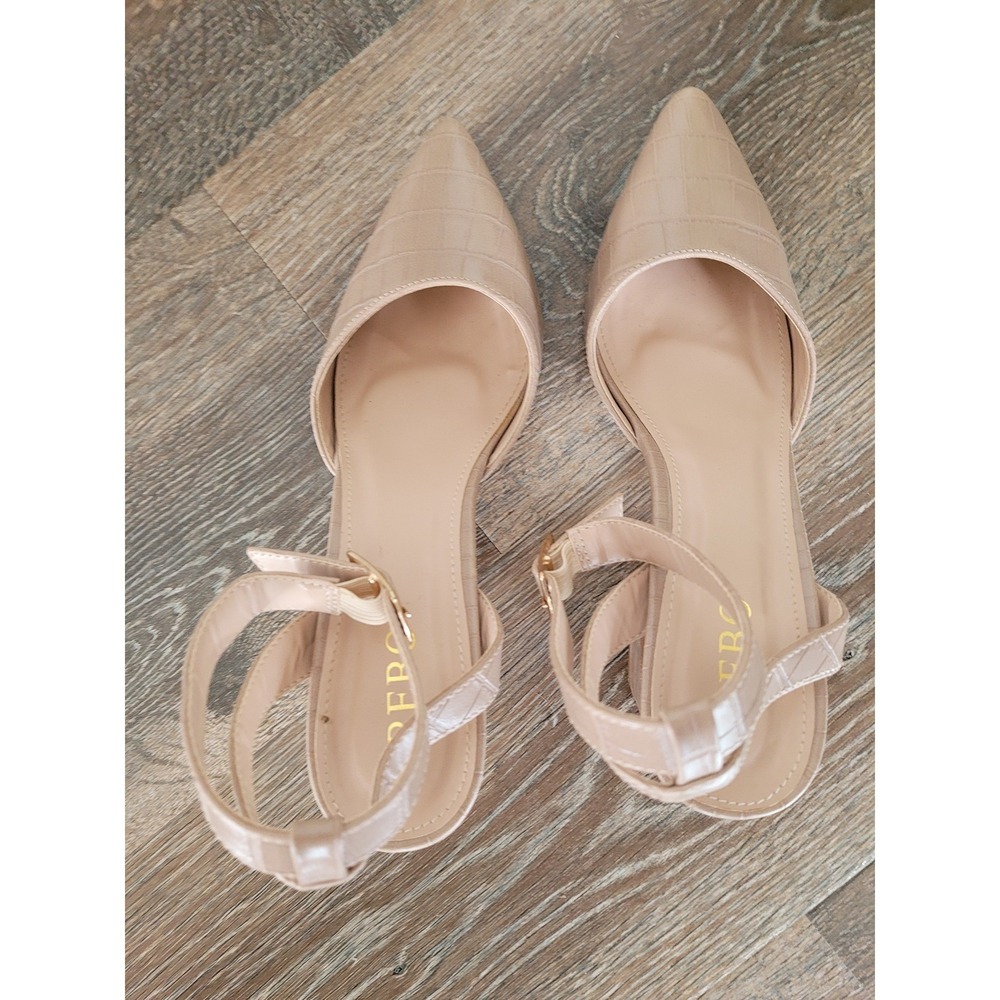 Bebo Daisy Beige Croc Embossed Pointed Toe Block Heel Ankle Strap Pumps 5 #2 - Picture 3 of 6
